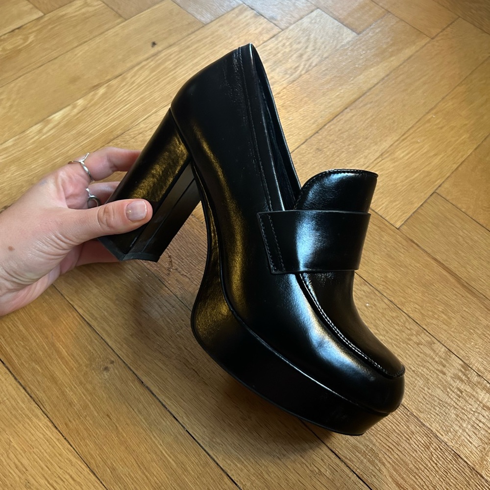 Jeffrey Campbell Black Platform Loafer Heels - Picture 12 of 13